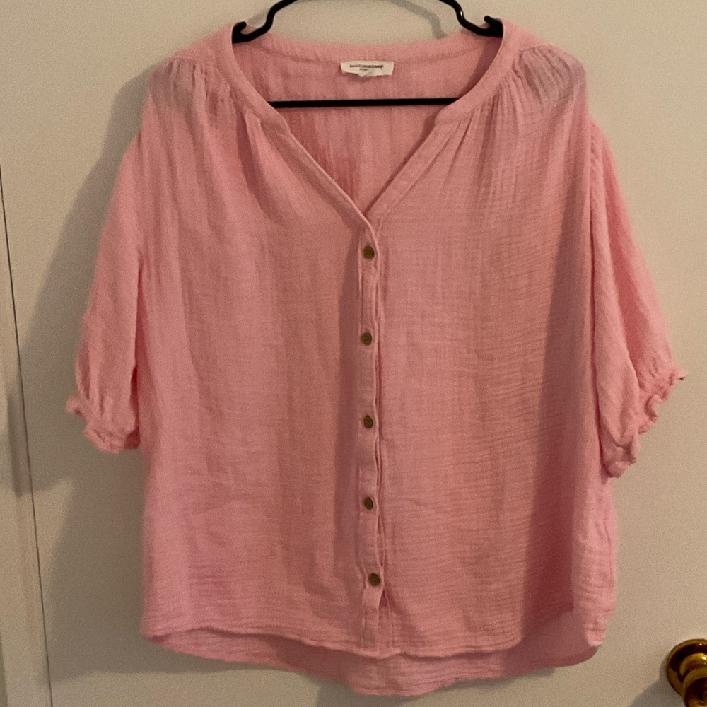beachlunchlounge Pink Button-Down Blouse